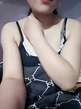 LucyyLy's Live XXX Chat