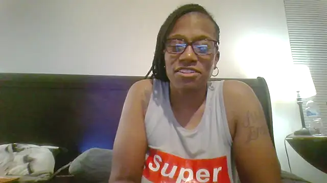 XXX chat uživo modela SweetParadise00