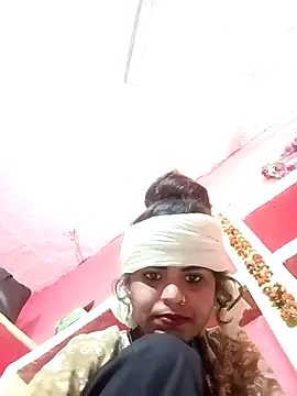 Kiranti_hot Webcam show