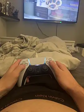 harrygeorge18 Show Webcam