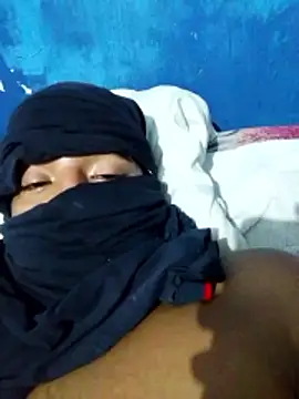 leanky1000 Show Webcam