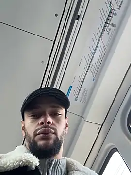 Lionayowe Show in webcam