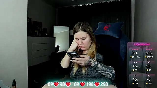 Chatroom XXX en direct de Olivia_Munk