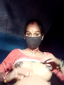 Nandani-758's Live XXX Chat