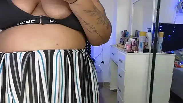 charlotte_077 Obrolan Langsung XXX