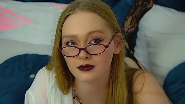 AgataFoxley's Live XXX Chat