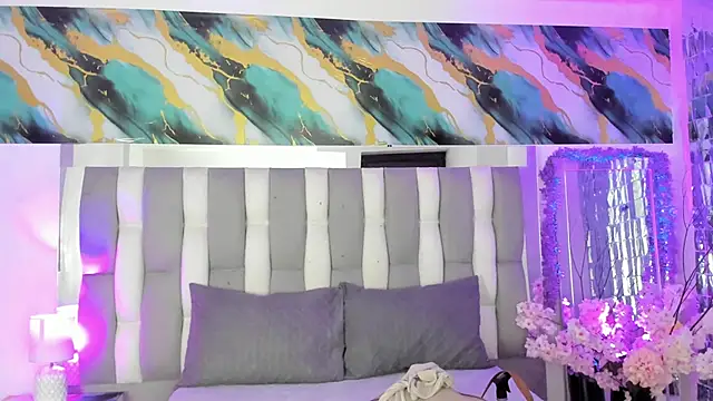 XXX chat uživo modela IsaDiiaz