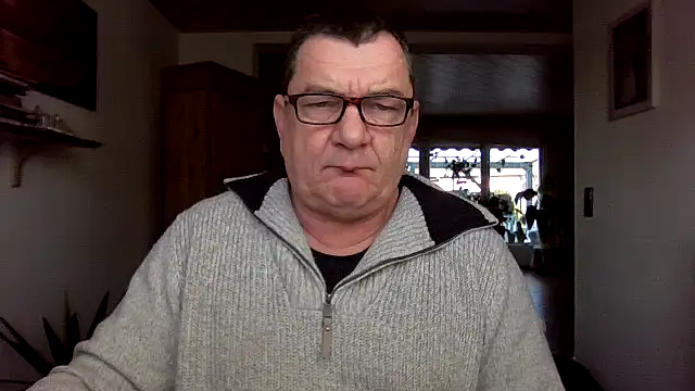 Nobbie444 网络视讯表演