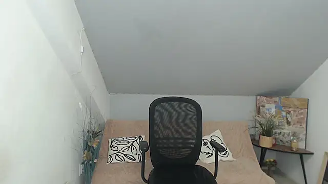 Chatroom XXX en direct de BrendaSkye