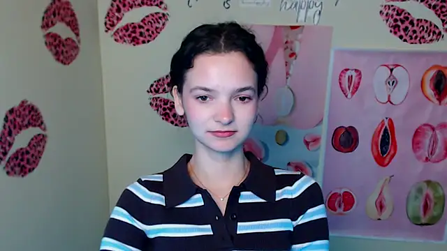 Chat +18 de _SusieSu_ ao vivo