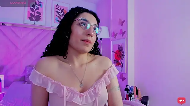 DemiJones_ 라이브 XXX 채팅