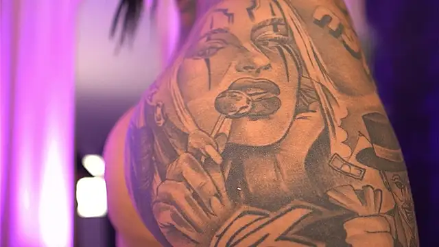 firesbomb777's Live XXX Chat