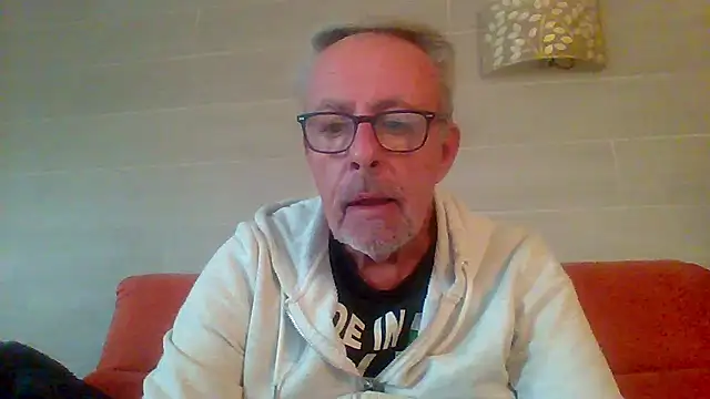 tuggy59 live XXX chat