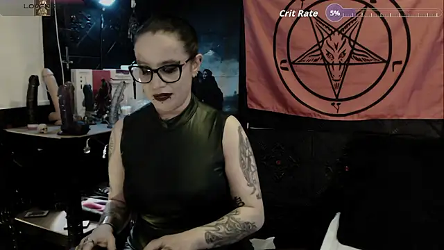 Evil_Queen_666's Live XXX Chat