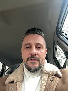 InsaneMattt's Live XXX Chat