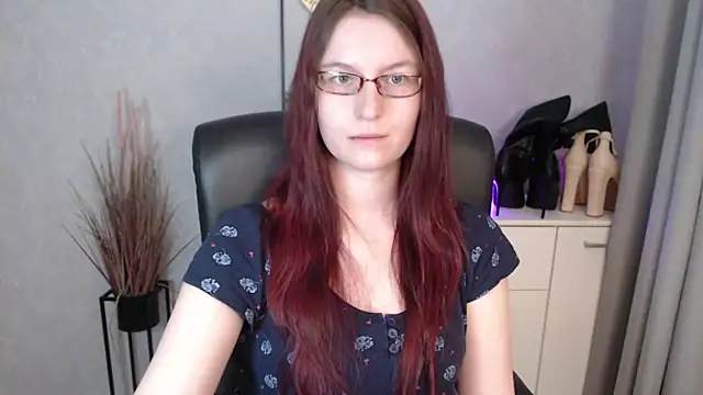 แชท XXX สดของ emmaxDelight