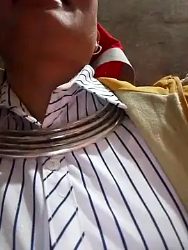 Chat XXX en directo de Maikha08