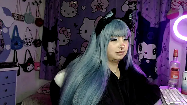 lussyevans24 – Live XXX-chat