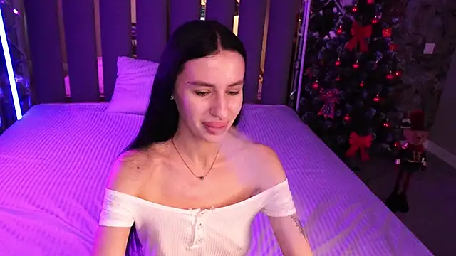 XXX chat uživo modela Snow_WhiteeeX