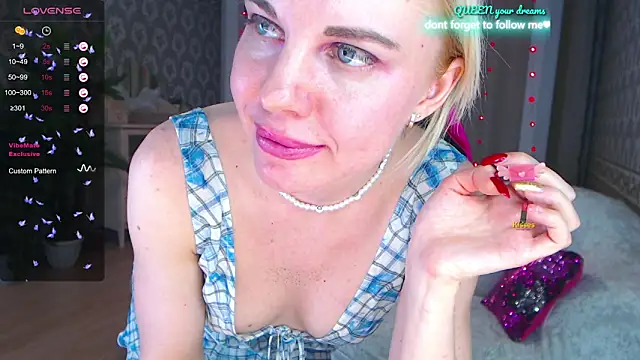 XXX chat uživo modela LiSinDoll