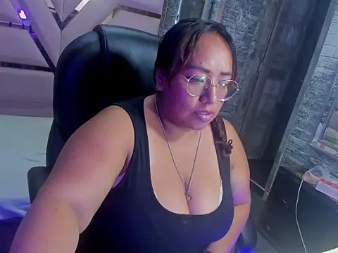 Shara_Oz 现场XXX聊天