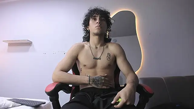 JackesTaylor's Live XXX Chat