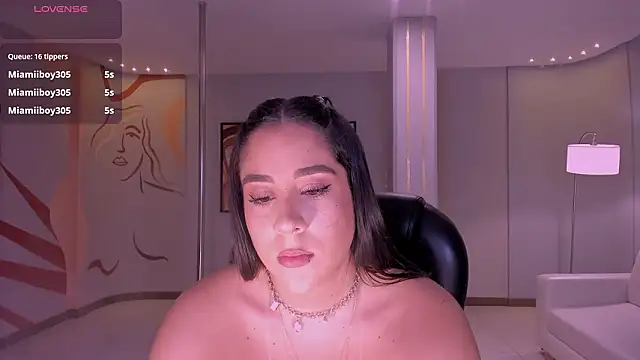 SussyBellX Chat XXX in diretta