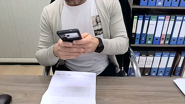 Evasionee's Webcam Show