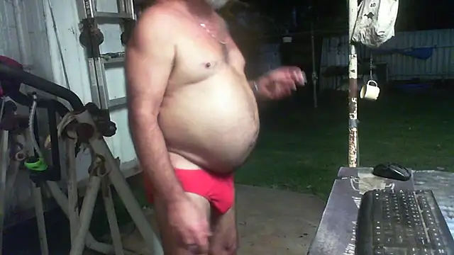 herbie010666: онлайн-секс-чат