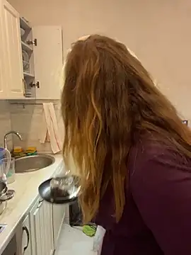 DienkaGreen's Live XXX Chat