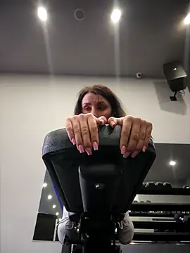 Izabella_Bella Adlı Modelin Canlı XXX Sohbeti