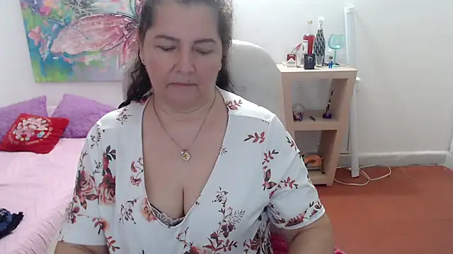 leonela_69n Live XXX chat