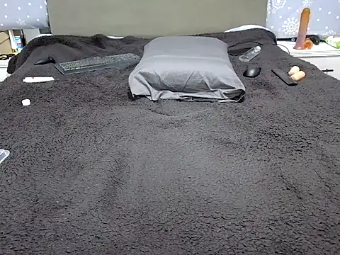 yarikys69 Show in webcam