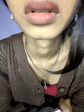 -AYUSHI01's Webcam Show