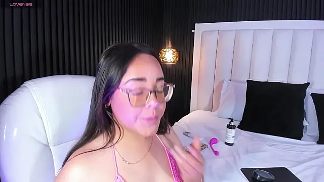 Онлайн чат XXX FireDollx