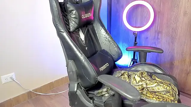 Webkamerová show neitan_miller_