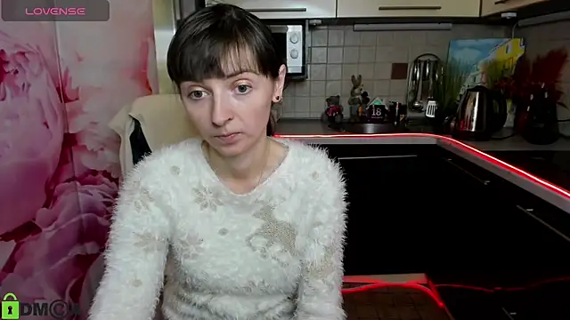 TayanaJons Chat XXX in diretta