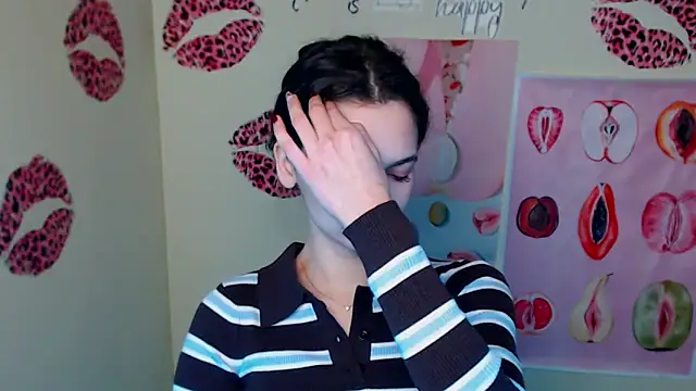 _SusieSu_'s Live XXX Chat