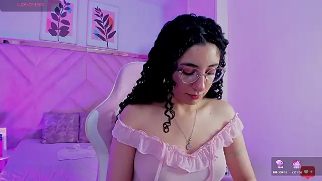 DemiJones_'s Live XXX Chat