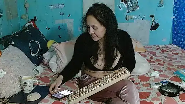 brighteyes77's Live XXX Chat