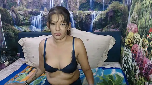 indianaqua élő XXX-chatje