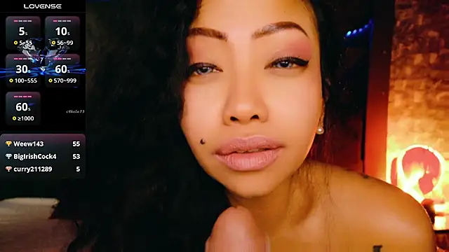 ElyaQuinn's Live XXX Chat