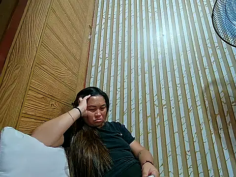 Chat +18 de Simple_Asian ao vivo