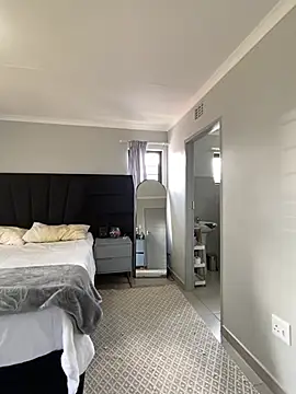 Онлайн чат XXX MissLola27