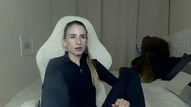 DeboraHorny Live XXX-Chat