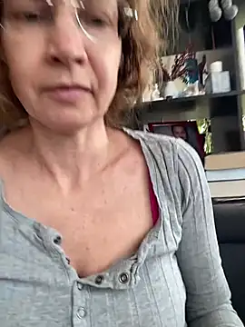 AnnikaRose Chat XXX in diretta