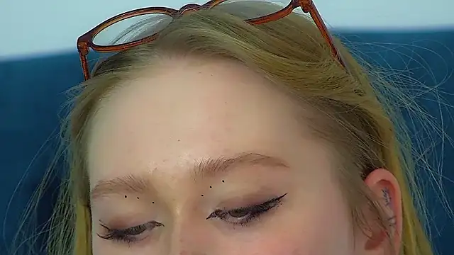 AgataFoxley 现场XXX聊天