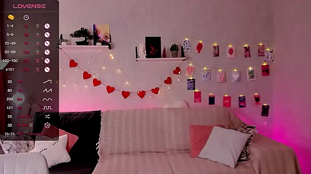 velvet_cherry_'s Live XXX Chat