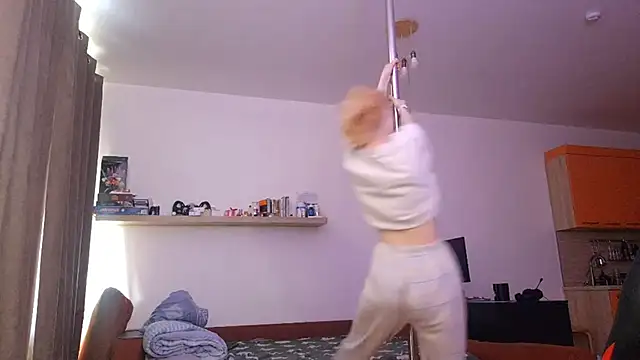 AuraNevera 即時 XXX 聊天