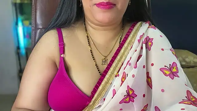 FlatVincy4's Live XXX Chat